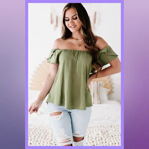 Nanamacs Olive Color Malta Textured Tulip Sleeve Top Size M